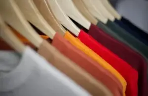 สีเสื้อมงคล 2568 วันไหนสีไหนเสริมดวงชะตาตลอดทั้งปี!