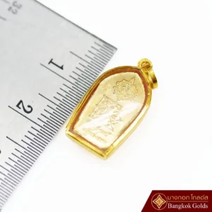 จี้ ท้าวเวสสุวรรณ (องค์สีทอง) วัดจุฬามณี จ.สมุทรสงคราม เลี่ยมกรอบทองแท้ 75% *ของแท้* - Image 2