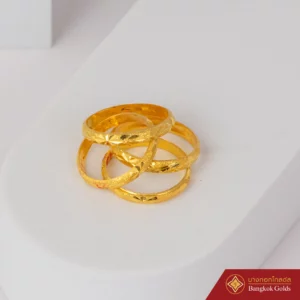 แหวนจิกเพชร 0.6 กรัม *คละลาย