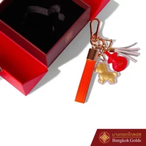 Bangkok Golds แผ่นทอง ทองคำแท้ 99.9 % น้ำหนัก 0.2 กรัม พวงกุญแจม้าทอง สินค้ามีใบรับประกัน